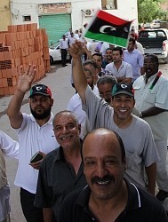 リビア:初の国民議会選挙で投票 結果は７月下旬ごろに