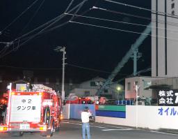 コンクリ工場で従業員４人が生き埋め 松山