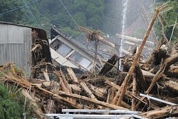豪雨:熊本で１０人、大分で１人死亡