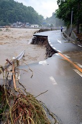 九州豪雨:福岡県八女市で２４時間に４００ミリ 引き続き警戒を