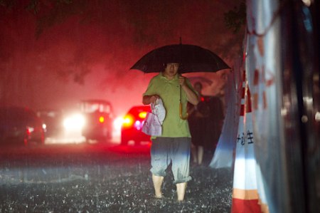 北京で観測開始以来の最大豪雨、１０人死亡