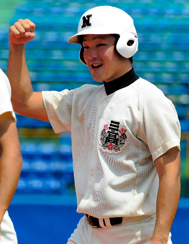 ＜高校野球西東京大会：日大三２－１佼成学園＞２８日決勝神宮球場