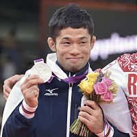 平岡、あと一歩世界一に及ばず…悔しい「銀」