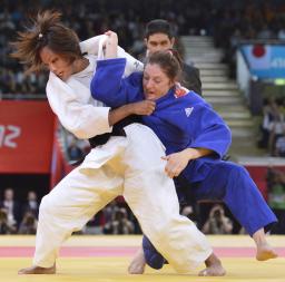 柔道女子、松本選手が日本勢初の「金」