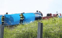 関越道で事故、車炎上し５人死亡 新潟・小千谷