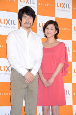 LIXIL ブランド価値を表現したテレビCMに松山ケンイチと広末涼子を夫婦役で起用