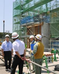 愛知知事が浜岡原発視察 「安全性、しっかり確認」