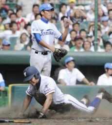 宇部鴻城がサヨナラで初勝利／甲子園