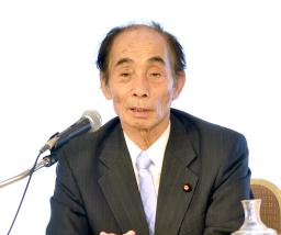 輿石氏「今国会解散は困難」 重要法案の成立が先決