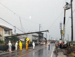 西日本や東日本中心に大気の状態不安定に 高知では突風発生