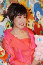 しょこたん “神”小林幸子が隣に「ガクガクブルブル 涙腺が緩みっぱなし」