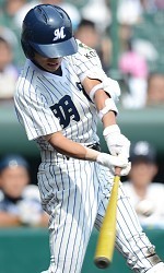 １年生、見事な救援＝高校野球・明徳義塾