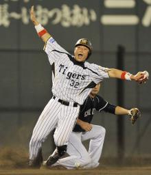 虎６連打で逆転勝ち！新井敬遠後に桧山がトドメ