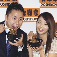 百円高い牛焼肉丼、銀の太田雄貴「金メダル級」