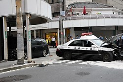 パトカーと衝突 無免許運転の男を逮捕 大阪府警