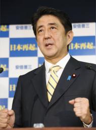 自民党の安倍晋三元首相は総裁選出馬を正式に表明した（12日午後）