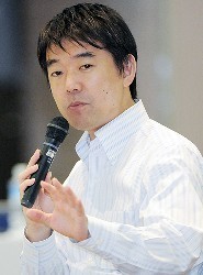 維新・橋下氏、集団的自衛権行使「認めるべき」