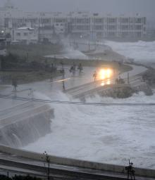 台風 高潮に警戒・注意する時間帯は