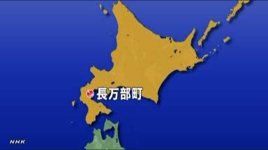 特急が倒木接触、竜巻か＝トラック３台も横転―北海道