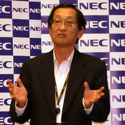 NEC、社内向けソフト開発クラウドの利用意義を説明～2015年度末には3万ユーザーへ拡大を目指す