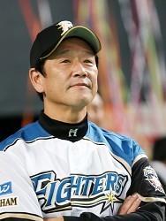 プロ野球:栗山ハム、一丸の頂…就任１年、混パ制す