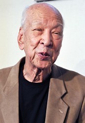 訃報:大滝秀治さん死去 ８７歳 舞台や映画幅広く活躍