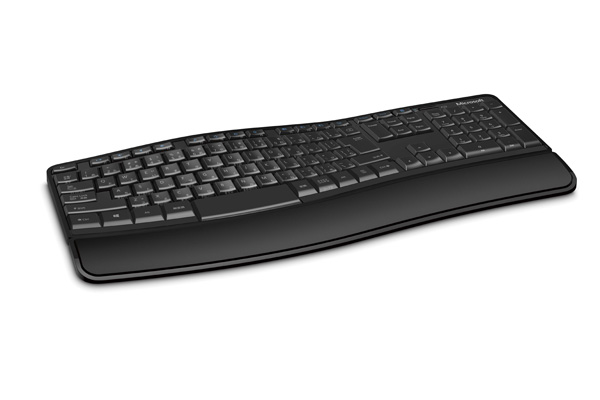 Windows 8 用のショートカットキーをワンプッシュで呼び出す Sculpt Comfort Keyboard