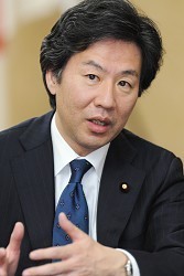 社会保障の国民会議「見切り発車も」 民主・安住氏