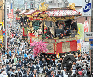 大津祭:本祭・曳山 京阪と競演 ／滋賀