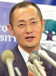 山中氏ノーベル賞:二人三脚で大発見支え 高橋・京大講師