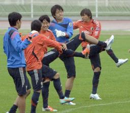 本田がいない！日本がパリ近郊で初練習