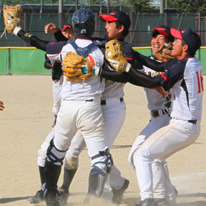 ぎふ清流国体:バドミントン成年女子、４度目の優勝 ／岐阜