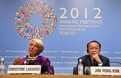 ＩＭＦ声明 世界と日本に重い宿題（１０月１４日）