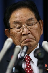 田中法相、週明けに事実上の更迭か