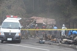 住宅全焼し女性２人死亡 岩手・奥州、放火か