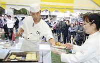 餃子祭り ６万人舌鼓