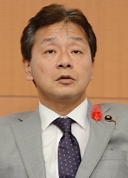 かんぽ生命に不備指摘 金融庁「新商品審査、時間を」