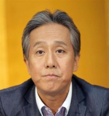 中村勘三郎 転院で人工肺着用していた