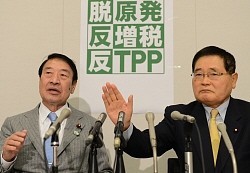 山田氏・亀井氏、新党「反ＴＰＰ」立ち上げ