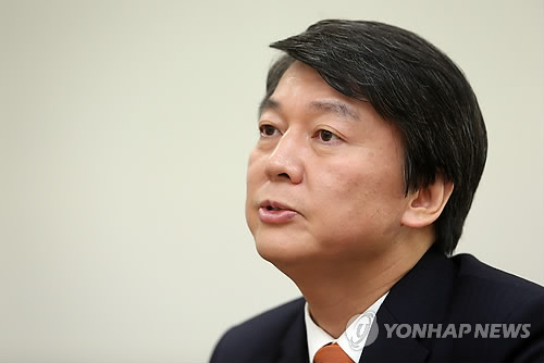 韓国大統領選 安氏「野党候補一本化で譲歩しない」