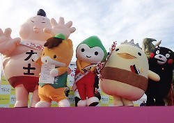 ゆるキャラ:人気投票１位に「バリィさん」