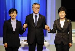 韓国大統領選、北朝鮮政策で舌戦 初のテレビ討論