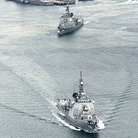 イージス艦が佐世保を出港 北朝鮮ミサイルに備え