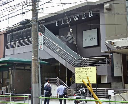 六本木男性襲撃事件 出頭の2人「店に行ったが何もやってない」