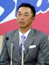 ヤクルト宮本は１億６５００万円で減額更改 「とにかく優勝」