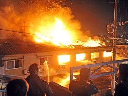 福岡大の女子学生寮で火事 １人を焼死体で発見