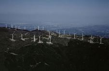 日立、青山高原ウインドファームから風力発電システム４０基受注