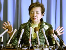 嘉田代表が年内の分党方針示す、人事案で小沢氏と対立 日本未来の党