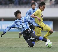 鵬翔 空中戦から３得点で快勝！宮崎県勢初の“聖地”に歓喜