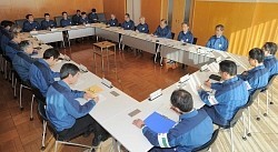 福島本社代表「責任必ず全う」 東電、設置後初会議 １０人を新規採用